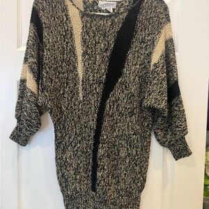 Vintage Nannell Marled Black and Cream Crewneck Sweater